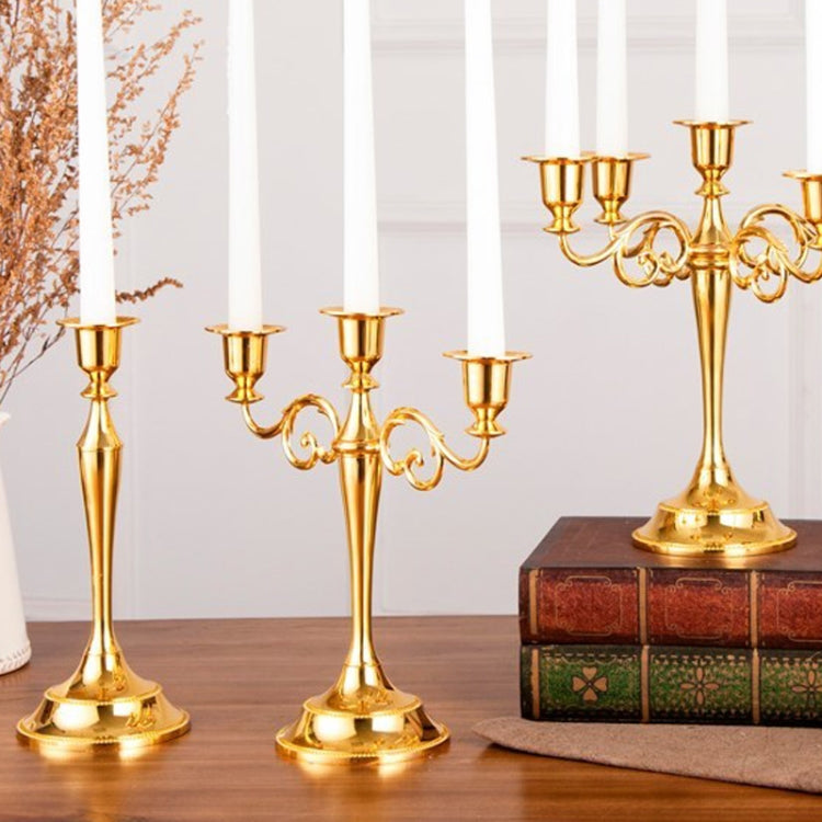 Retro Candlestick Home Decoration Living Room Cafe Theme Restaurant Jewelry Candlelight Dinner Props Gifts, Style:Silver-3 Arms