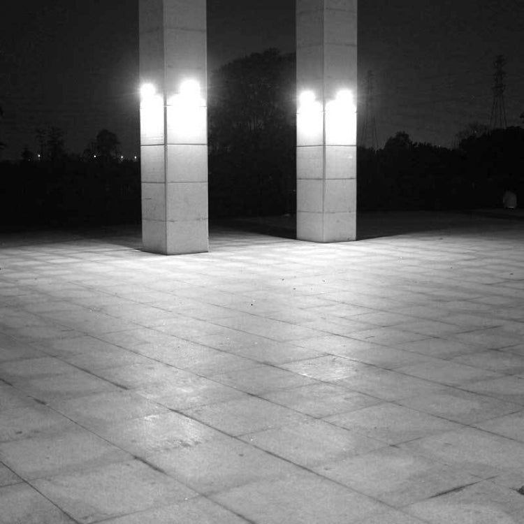36-LED Outdoor Courtyard Lighting Solar Street Lights Human Body Induction Wall Lights