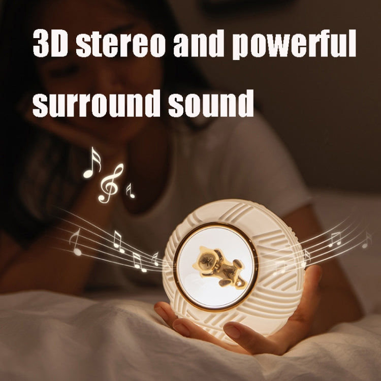 Silicone Night Light Cat Wool Ball Music Light USB Bedroom Bedside Lamp(White)