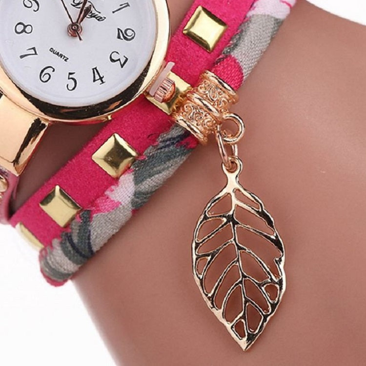 Ladies Quartz Bracelet Watch with Leaf Shape Pendant