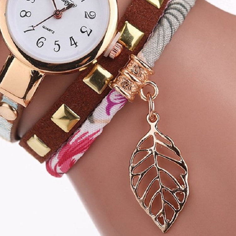 Ladies Quartz Bracelet Watch with Leaf Shape Pendant