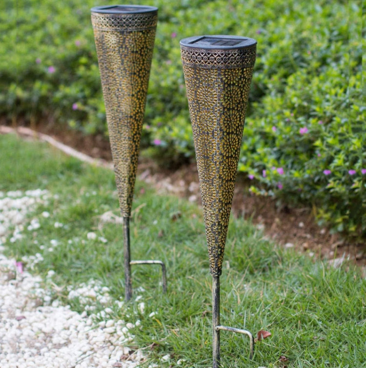 Solar Wrought Iron Cone Lawn Lamp Garden Decorative Lamp