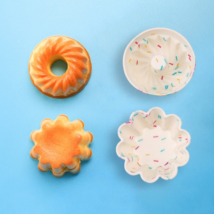 10 PCS Creative DIY Silicone Cake Cup Muffin Cup Baking Mold,Style: Flower-shaped  (Candy Color)