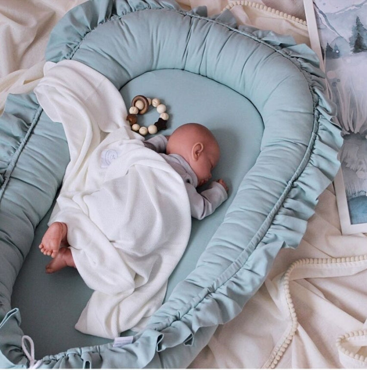 Lace Cotton Baby Uterus Bionic Bed Portable Newborn Bed Mat