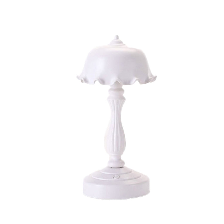 Retro Charging Table Lamp Bedroom Bed LED Eye Protection Light