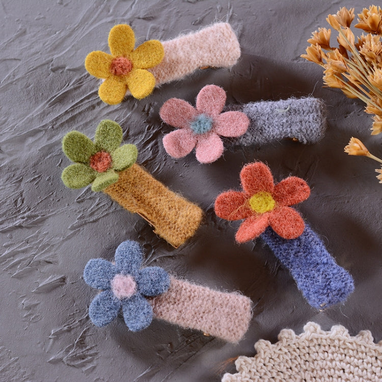 10 PCS Imitation Cashmere Flower Hairpin Student Plush Bangs Clip, Color Random Deilvery