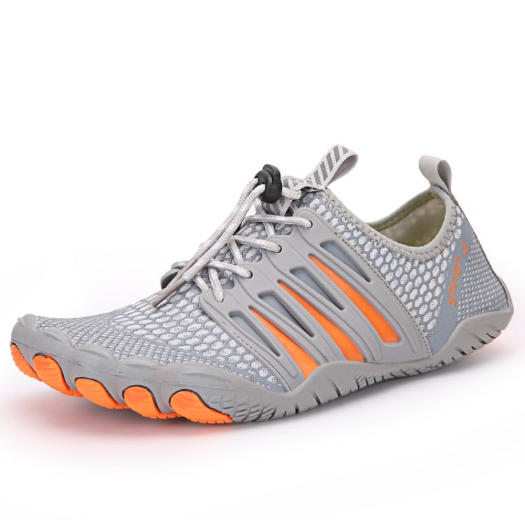 Outdoor Sports Hiking Shoes Antiskid Fishing Wading Shoes Lovers Beach Shoes, Size: 40
