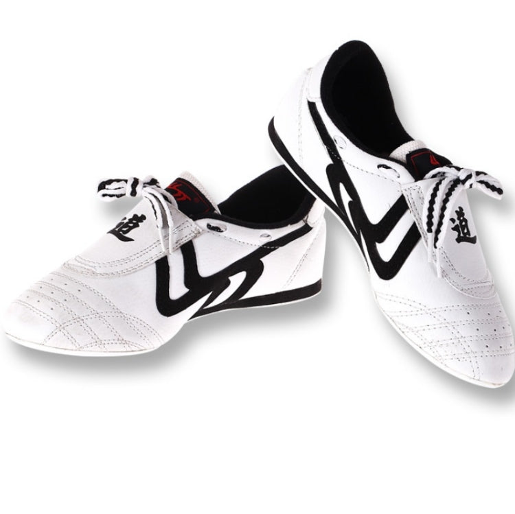 Weirui Taekwondo Shoes Men And Women Tendon Sole Training Shoes, Random Style Delivery, Size: 34(White)