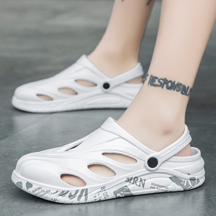 Large Size Sandals Summer Men Flip Flop Outdoor Hole Shoes Beach Shoes, Size: 43