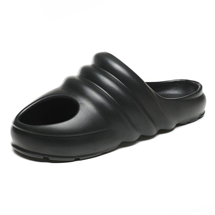 Large Size Summer Slippers Men Casual Hole Shoes, Size: 39