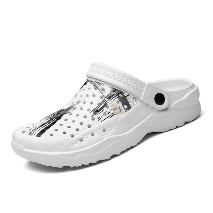 Spring Summer Casual Men Holes Shoes Light Breathable Outdoor Beach Sandals Slippers, Size: 39