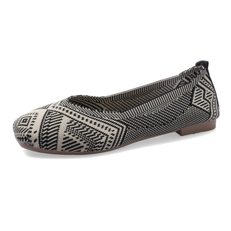 Women Square Toe Shallow Mouth Flat Beanie Shoes Soft Sole Comfortable Knitted Ballet Shoes, Size: 40