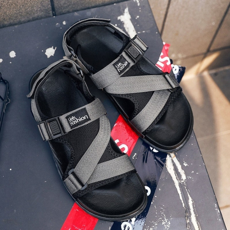 Fashion Thick Bottom Hard-wearing Outdoor Beach Shoes Casual Sandals for Men, Shoe Size:42