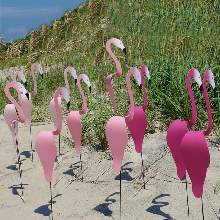 Beach Backyard Flamingo Party Decoration Random Colour Delivery
