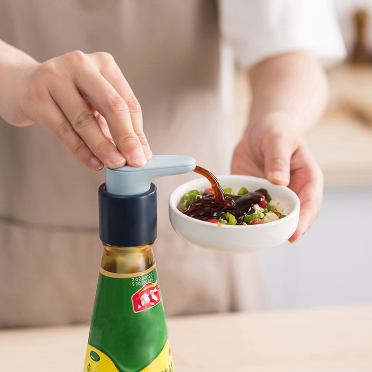 Oyster Sauce Bottle Nozzle Pump Head Household Fuel Bottle Squeezer, Specification: Small (Green)