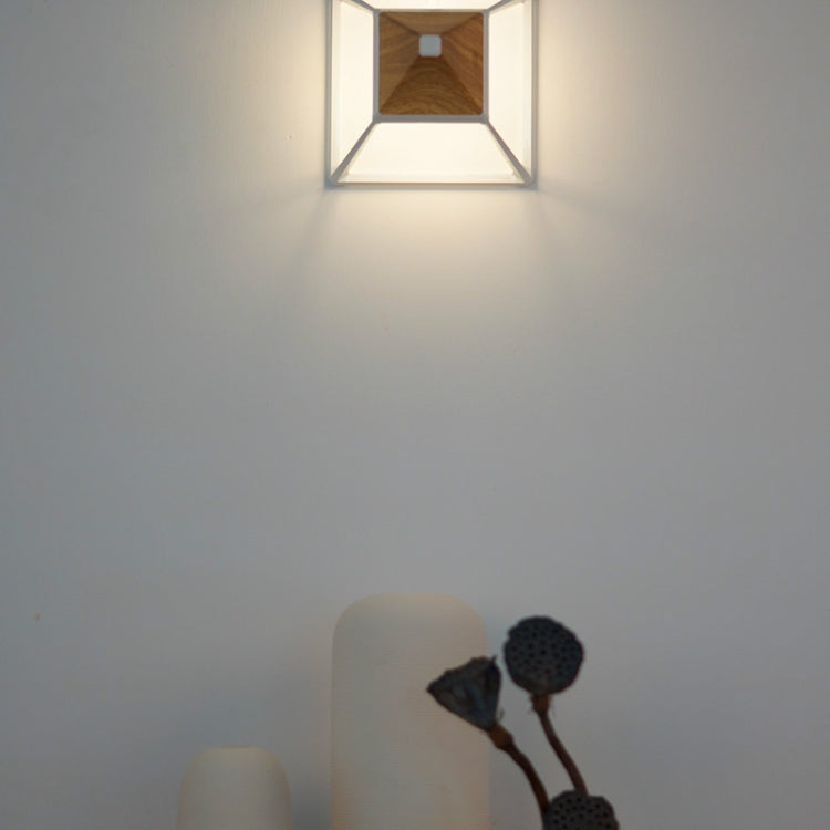 4W Creative Minimalist Stepless Dimming Night Light Decorative LED Reading Table Lamp