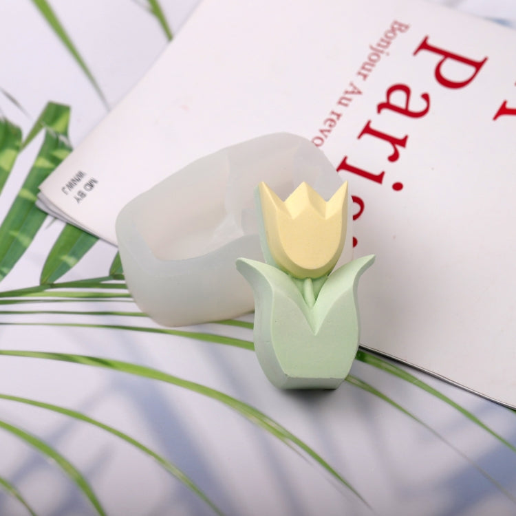 Three-Dimensional Cut Tulip Fragrance Candle Silicone Mold Gypsum Decoration Diffusion Mold(Tulip)