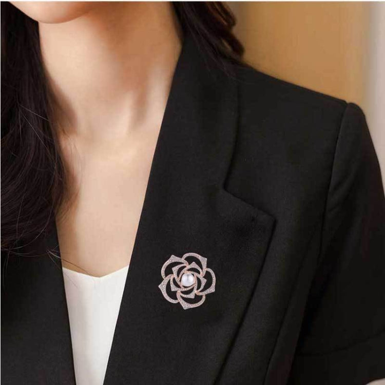 2 PCS Diamonds Mountain Tea Flower Brooch Pearl Pin Simple Suits Cheongsam Accessories(B07344)