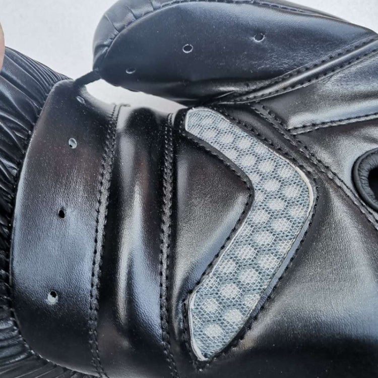 Boxing Sanda Gloves Free Fighting Half Finger Boxing Gloves(Black Golden)