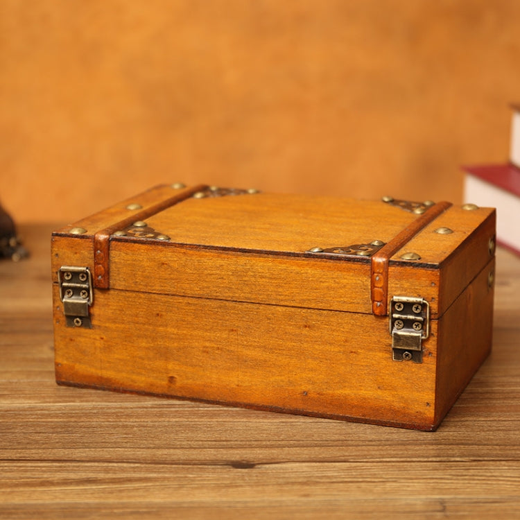 Antique Distressed Cosmetic Storage Box Dressing Table Props For Shooting Scenesï¼ŒSpecificationï¼š 6280-01GK02 Yellow + Lock