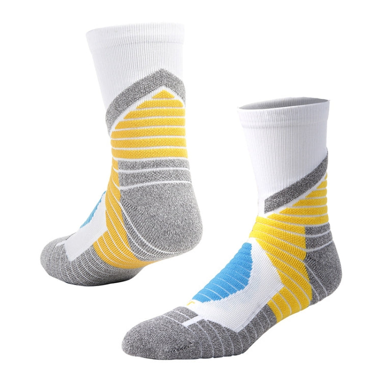 Adult Elite Basketball Socks Men Thick Terry Socks, Size: Free Size