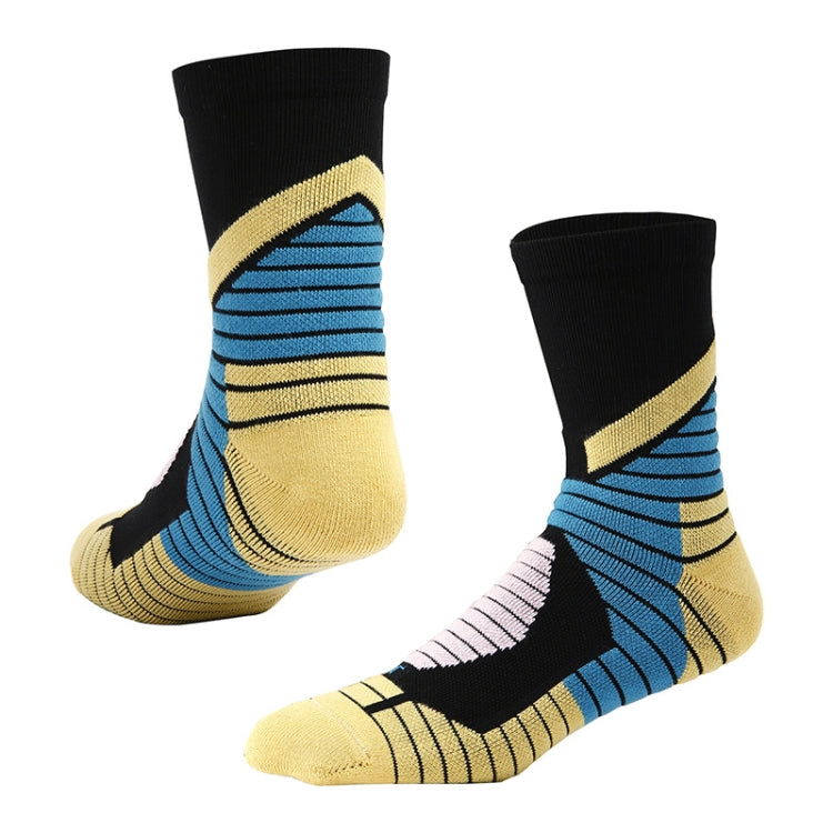 Adult Elite Basketball Socks Men Thick Terry Socks, Size: Free Size