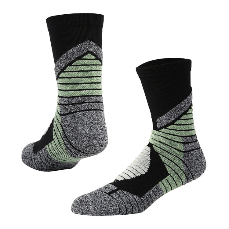 Adult Elite Basketball Socks Men Thick Terry Socks, Size: Free Size