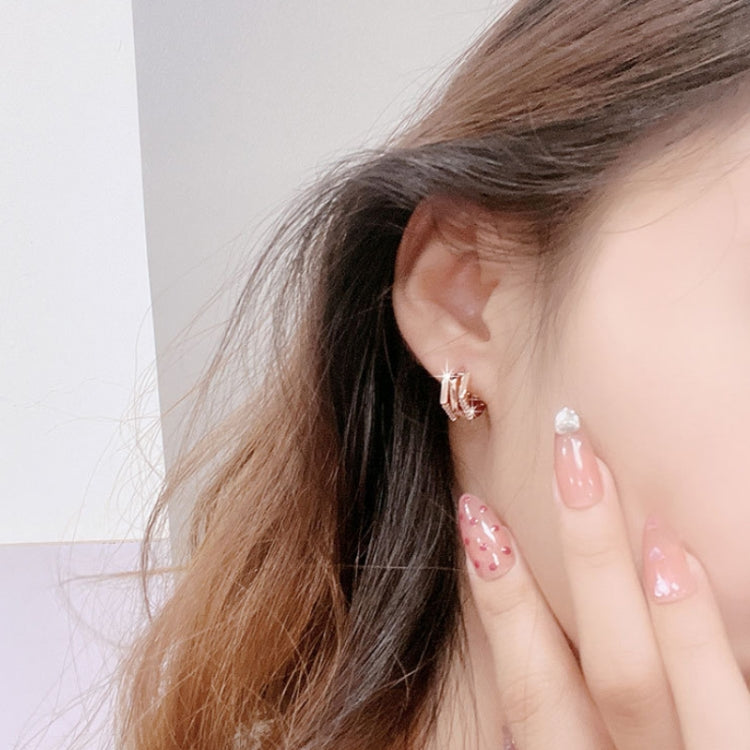2 Pairs K22 Women Geometric Cutout Micro-Set Diamond Ear Buckles