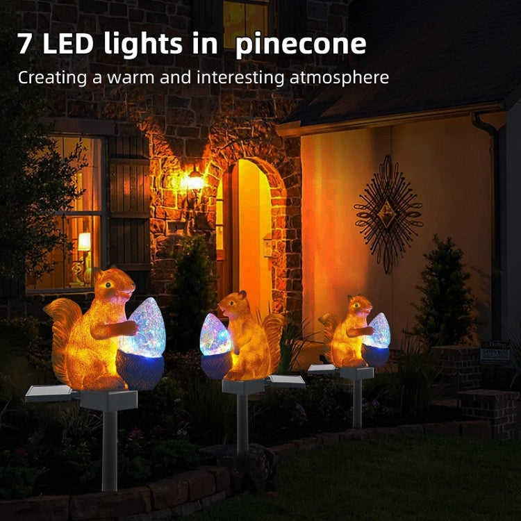 Squirrel Holding Pine Cones Outdoor Solar LED Floor Lights(YF-27842)