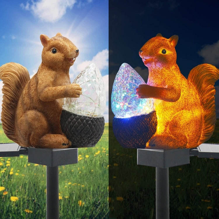 Squirrel Holding Pine Cones Outdoor Solar LED Floor Lights(YF-27842)