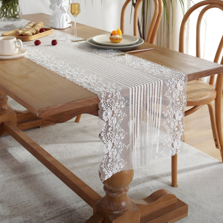 Romantic Lace Table Runner Wedding Decoration, Size: 140cm