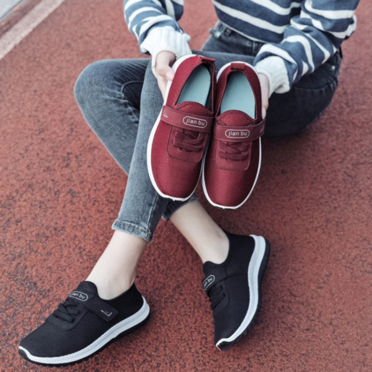 Spring Elderly Shoes Cloth Shoes Non-slip Soft Sole Walking Shoes, Size: 37
