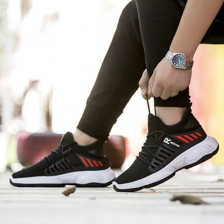 Outdoor Leisure Breathable Comfortable Flying Woven Shoes For Men, Size: 40(Black)