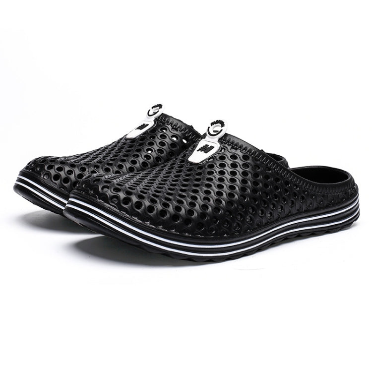 X902 Summer Beach Shoes Non-slip Flip Llops Couple Slippers Men Hole Shoes, Size: 36