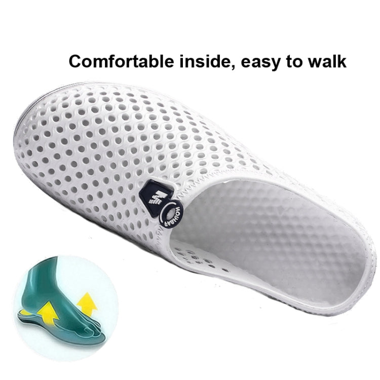 X902 Summer Beach Shoes Non-slip Flip Llops Couple Slippers Men Hole Shoes, Size: 37