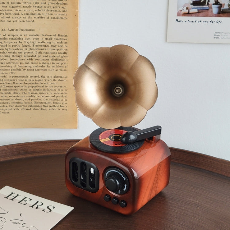 BJ1741 Mini Retro Gramophone Shaped Music Box(9.5x10x18cm)