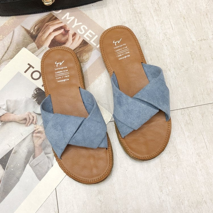 Summer Ladies Outdoor Flat Slippers, Size: