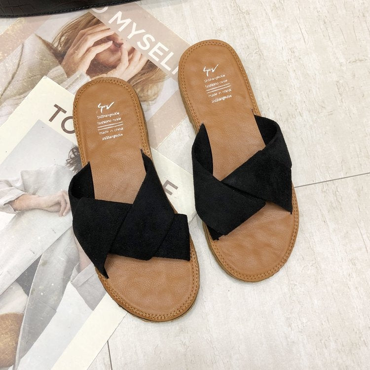 Summer Ladies Outdoor Flat Slippers, Size: