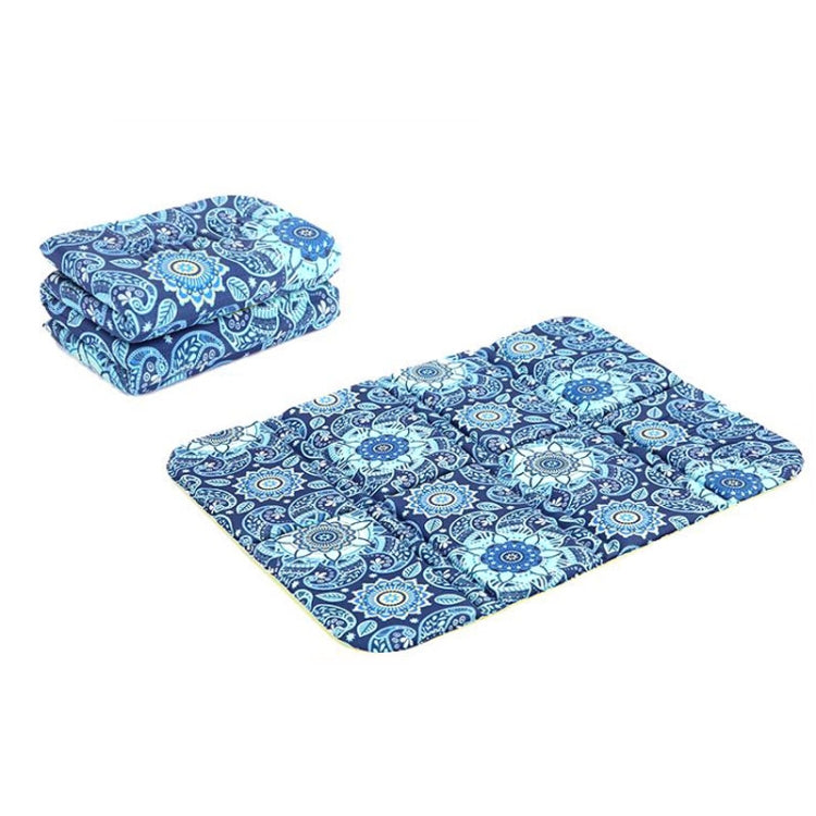 Portable Dirty Park Folding Picnic Mat Moisture-proof and Cool Cushion