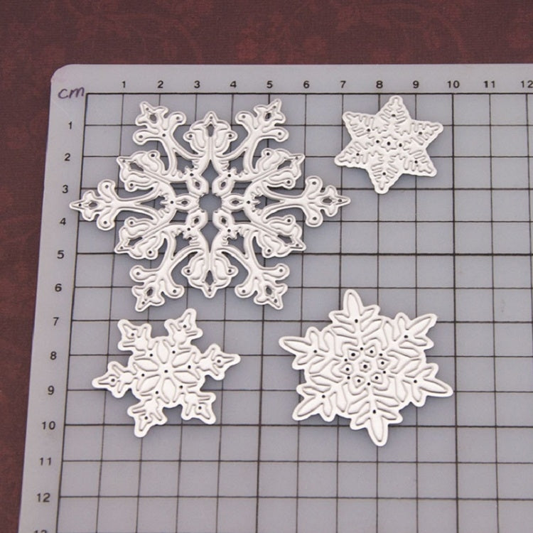 4 In 1 Snowflake Metal Embossing Cutting Knife Mold Carbon Steel Paper Cutting Card Template