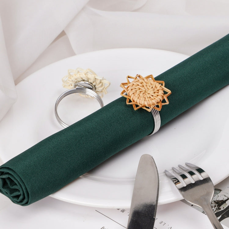 2 PCS Retro Handmade Rattan Weave Napkin Buckle Western Dining Table Napkin Ring 6656