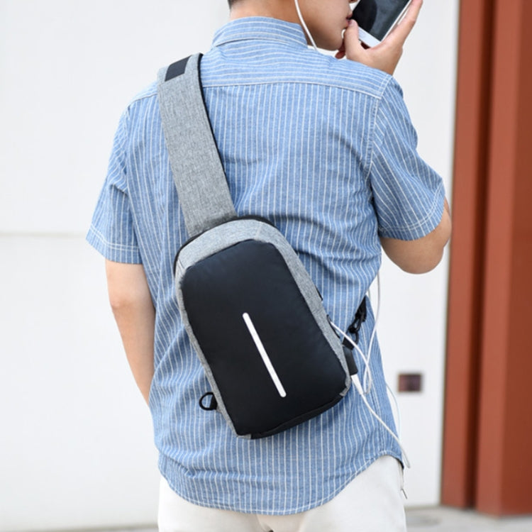 USB Charging Outdoor Leisure Multifunctional Chest Bag