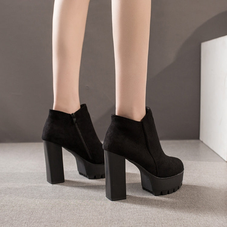 Autumn And Winter Thick And High Heeled Warm Low Boots For Ladies, Size: 3