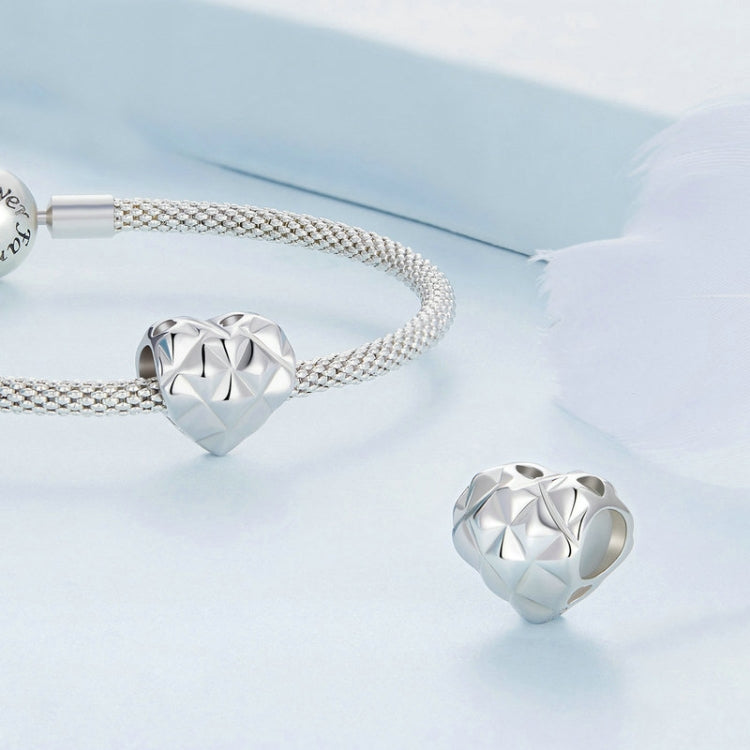 BSC709 S925 Sterling Silver Heart Studded Bracelet White Gold Plated Beads