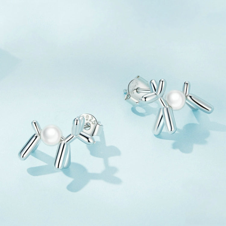 SCE1542 S925 Sterling Silver Balloon Dog Platinum Plated Shell Pearl Earrings