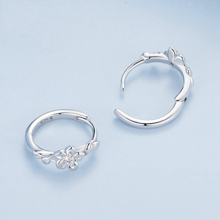 BSE767 Sterling Silver S925 Small Flower Vine Plated Platinum Zircon Earrings