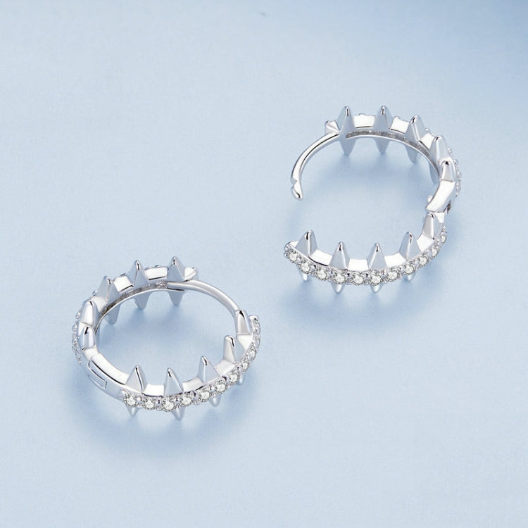 BSE770 Sterling Silver S925 Rivet Plated Platinum Zircon Earrings