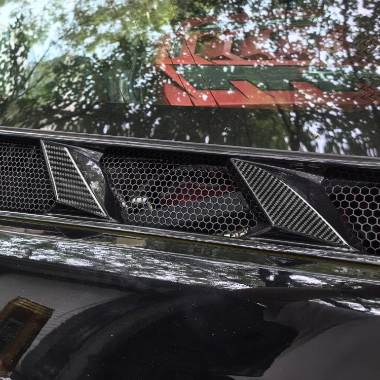 For Chevrolet Corvette C8 6pcs /Set Engine Side Air Vent Stickers - Black