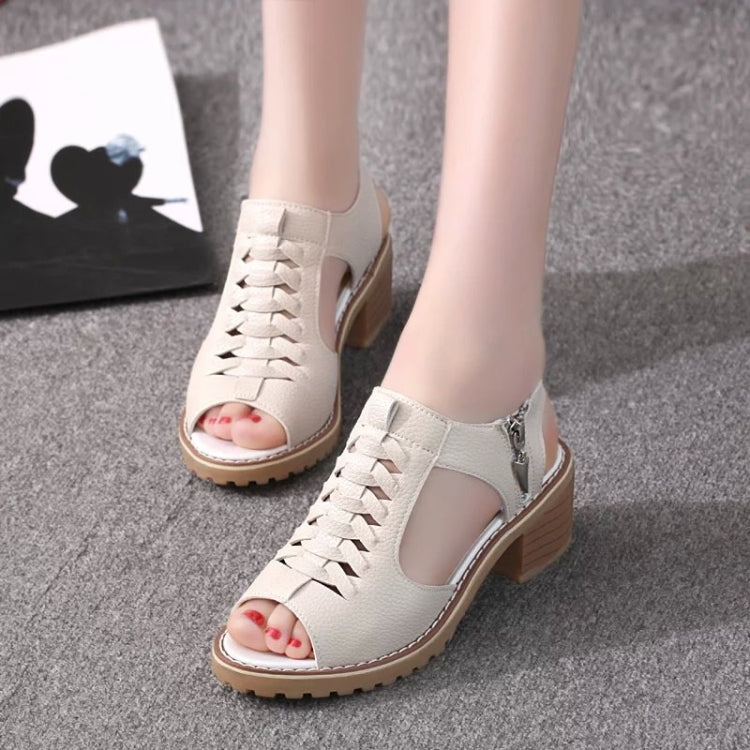 Women Summer Fish Mouth Flat Waterproof Tendon Sandals, Size: