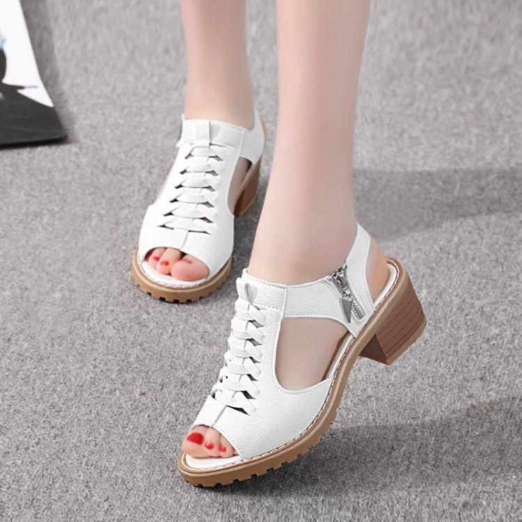 Women Summer Fish Mouth Flat Waterproof Tendon Sandals, Size: